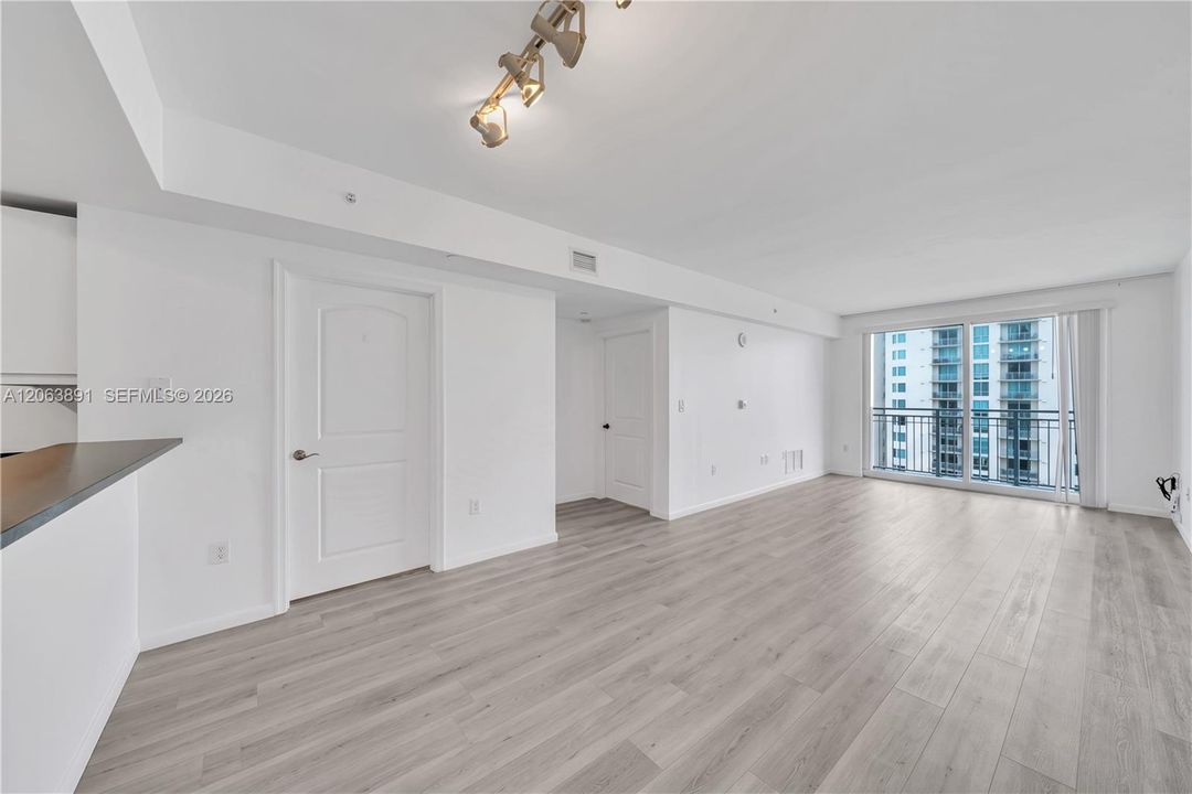 Floors virtually remodeled