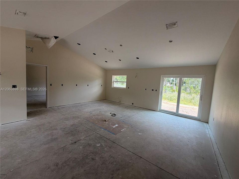 На продажу: $335,000 (3 спален, 2 ванн, 1420 Квадратных фут)