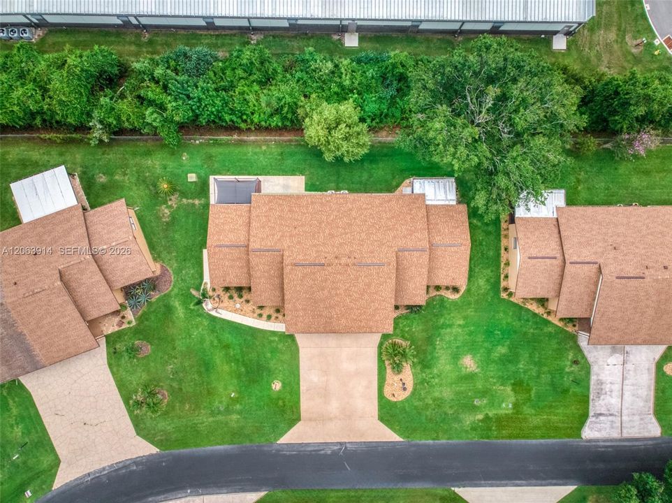 На продажу: $235,000 (2 спален, 2 ванн, 1128 Квадратных фут)