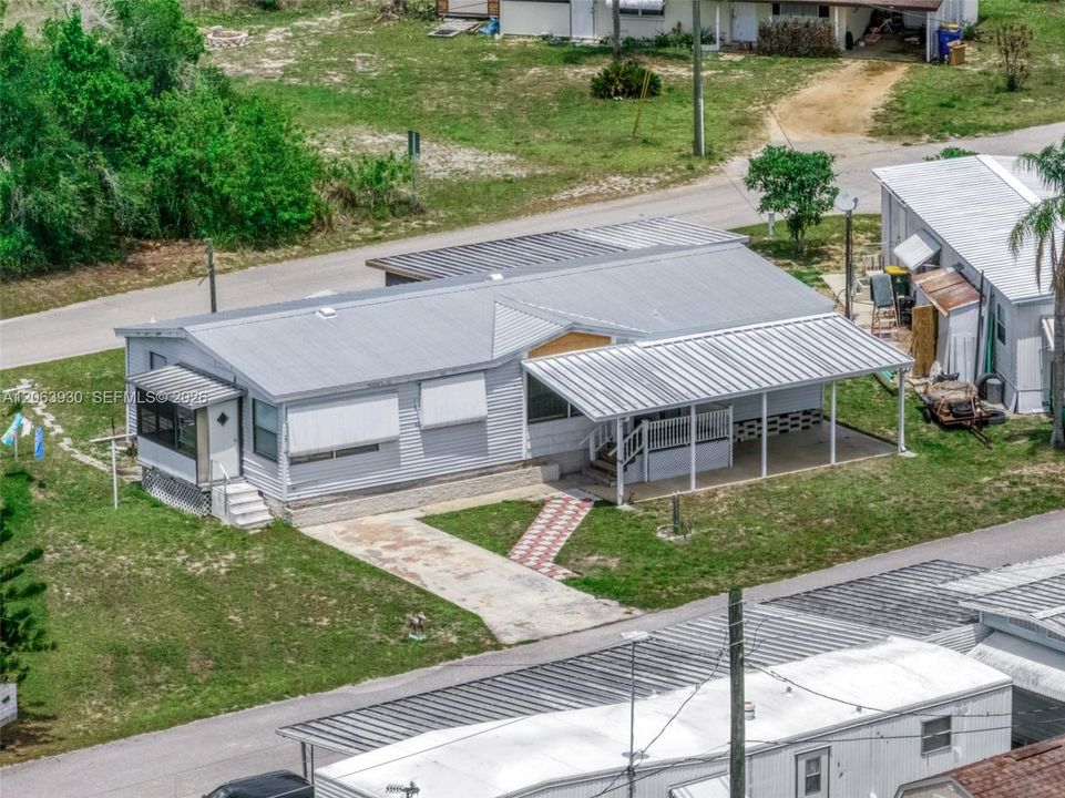 На продажу: $119,900 (3 спален, 2 ванн, 1288 Квадратных фут)
