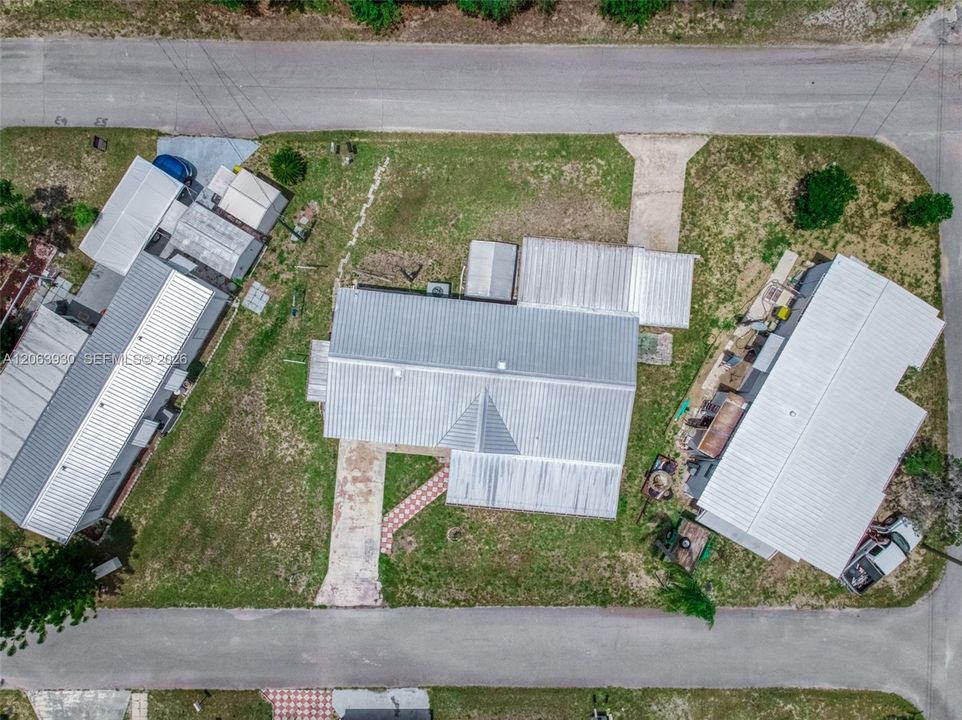На продажу: $119,900 (3 спален, 2 ванн, 1288 Квадратных фут)