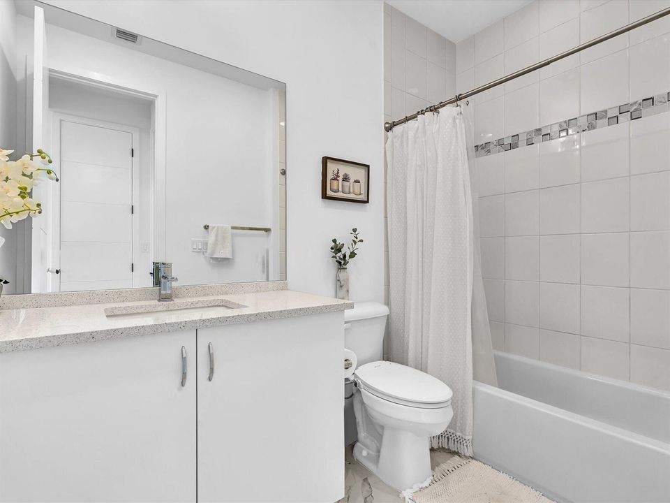 bedroom 3 bathroom