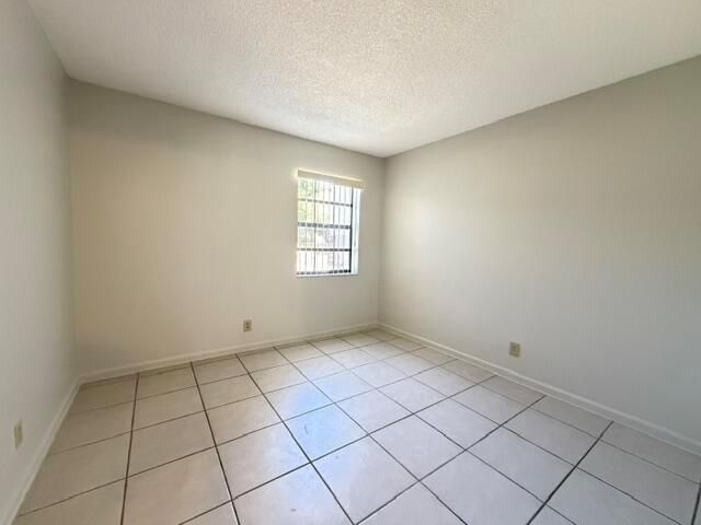 3050 NORWOOD PL #N111