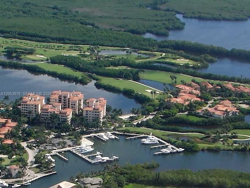 For Sale: $16,000 (0.10 acres)