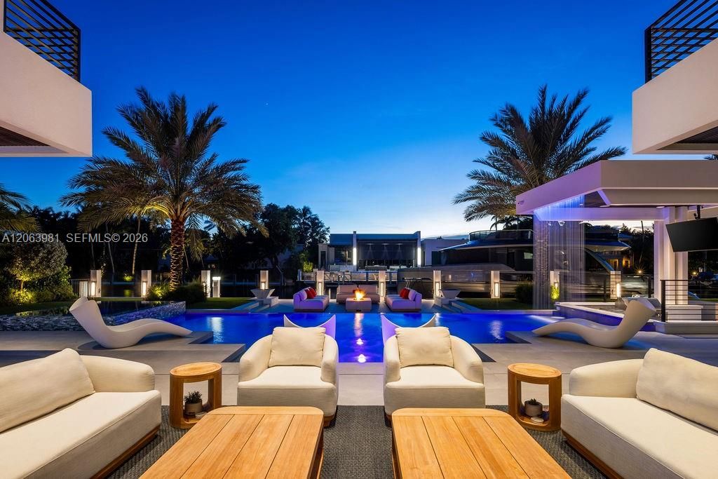 Your private box for the Boat Show, Air Show, and fireworks