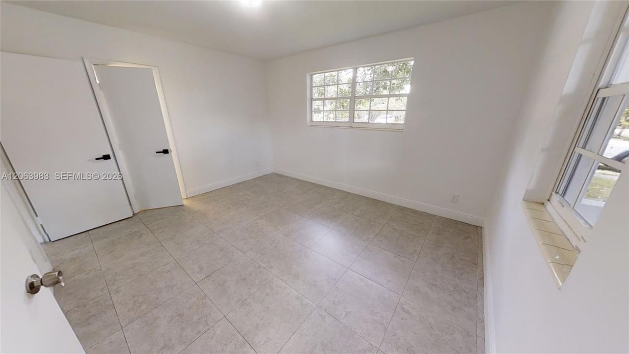 En Renta: $4,950 (3 camas, 2 baños, 1146 Pies cuadrados)