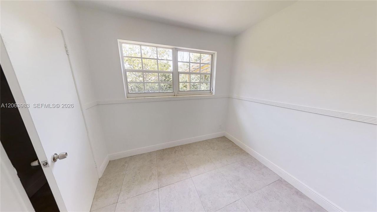 En Renta: $4,950 (3 camas, 2 baños, 1146 Pies cuadrados)