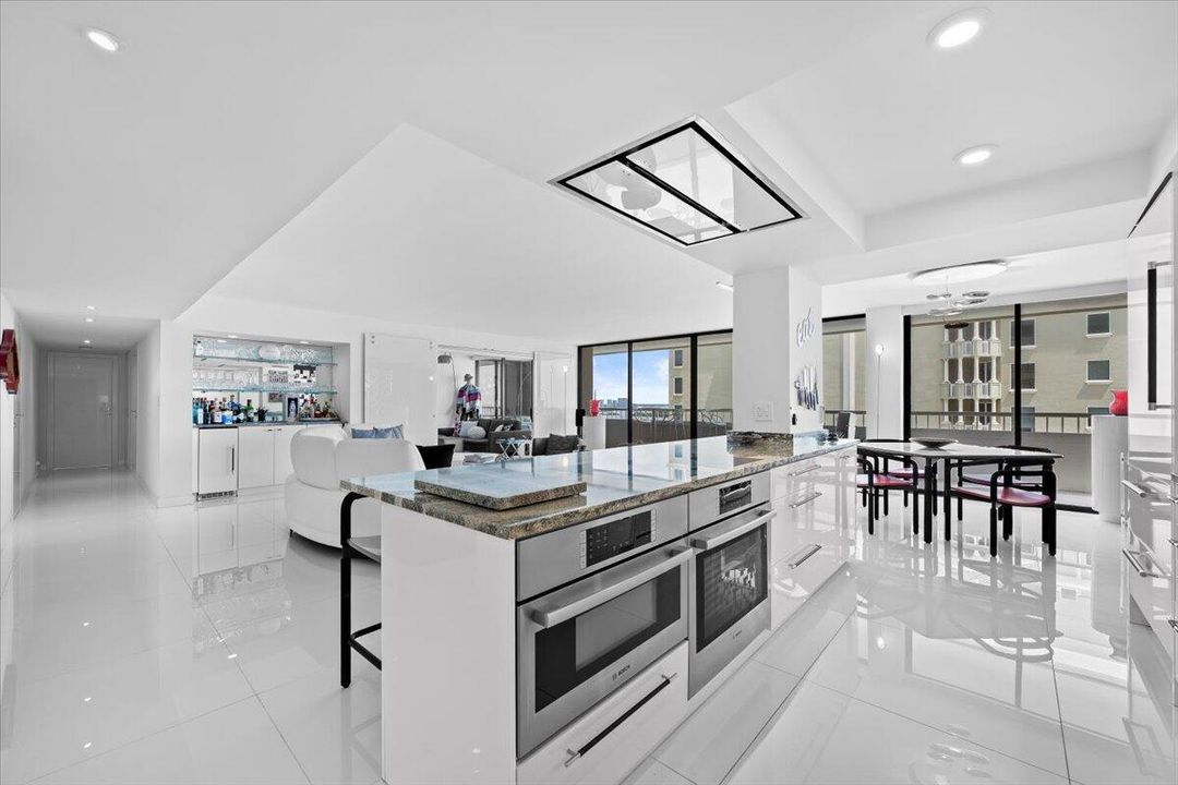 Clean Modern Kitchen