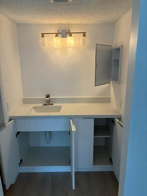 Pla Master Bath Vanity