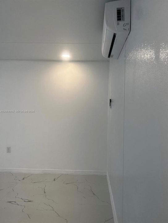 For Rent: $1,500 (1 beds, 1 baths, 1066 Square Feet)