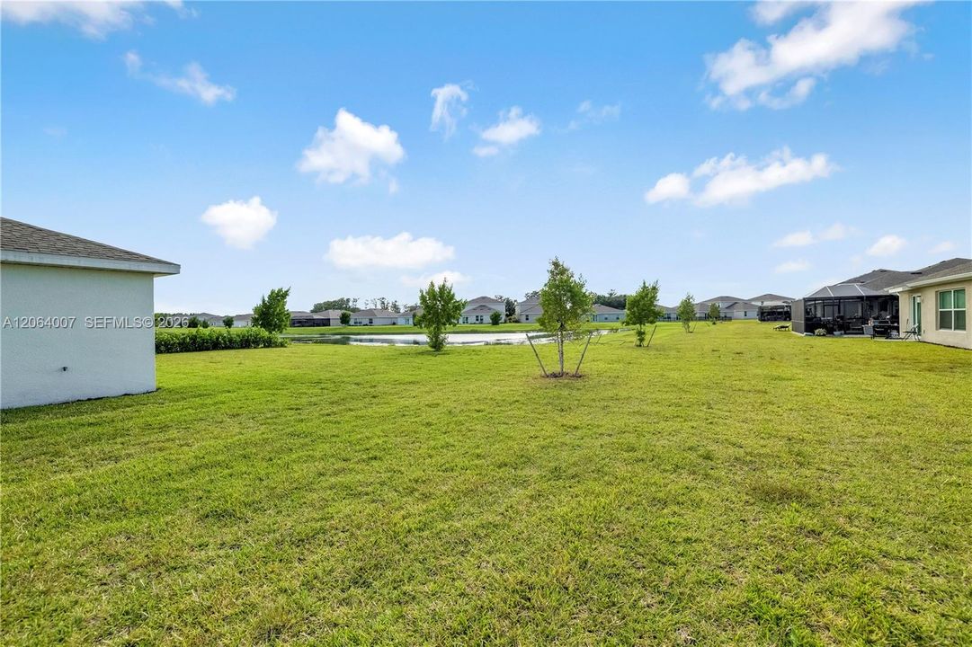 For Sale: $310,000 (4 beds, 2 baths, 1937 Square Feet)