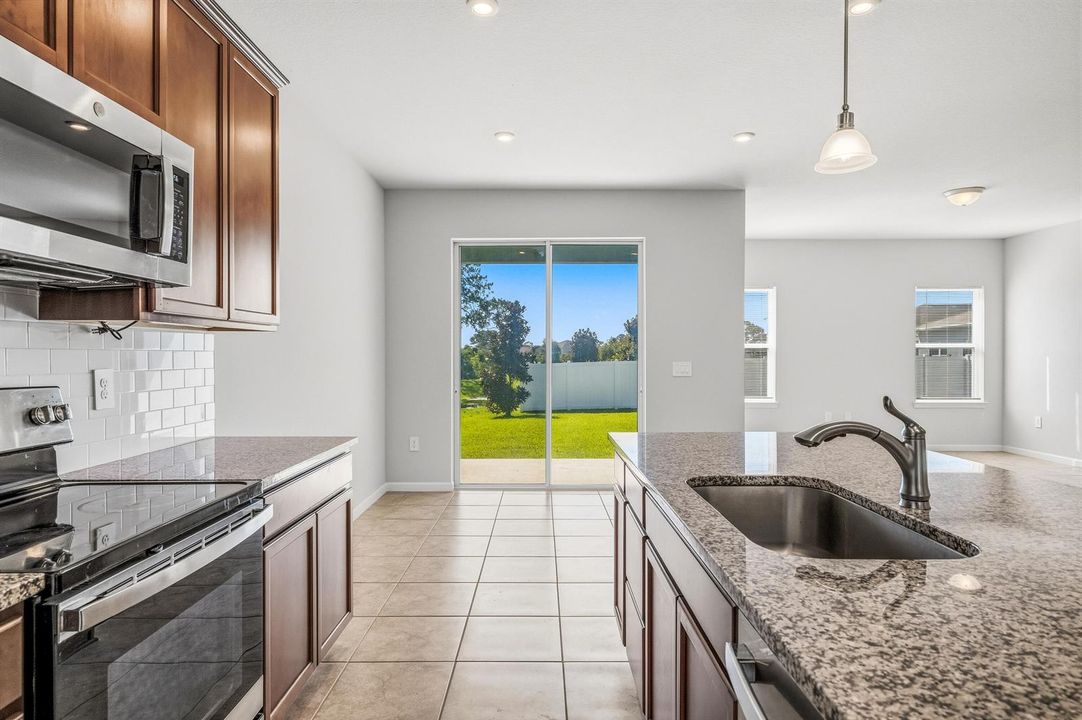 Kitchen 4