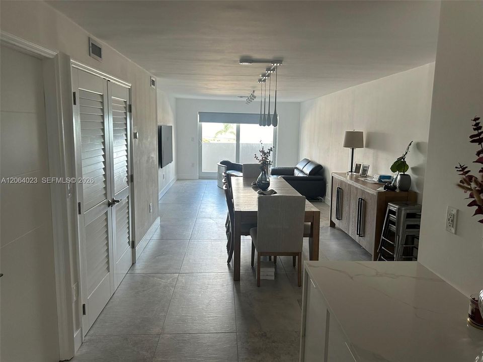 LIVING DINING