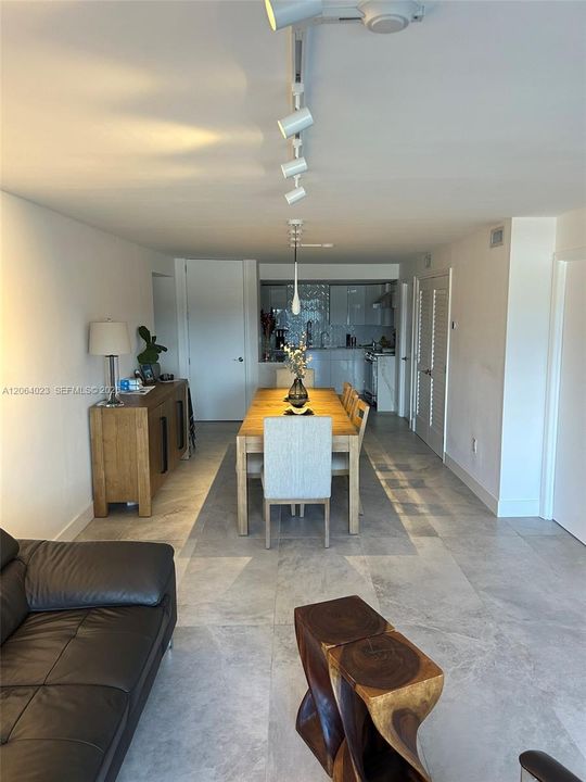 LIVING DINING