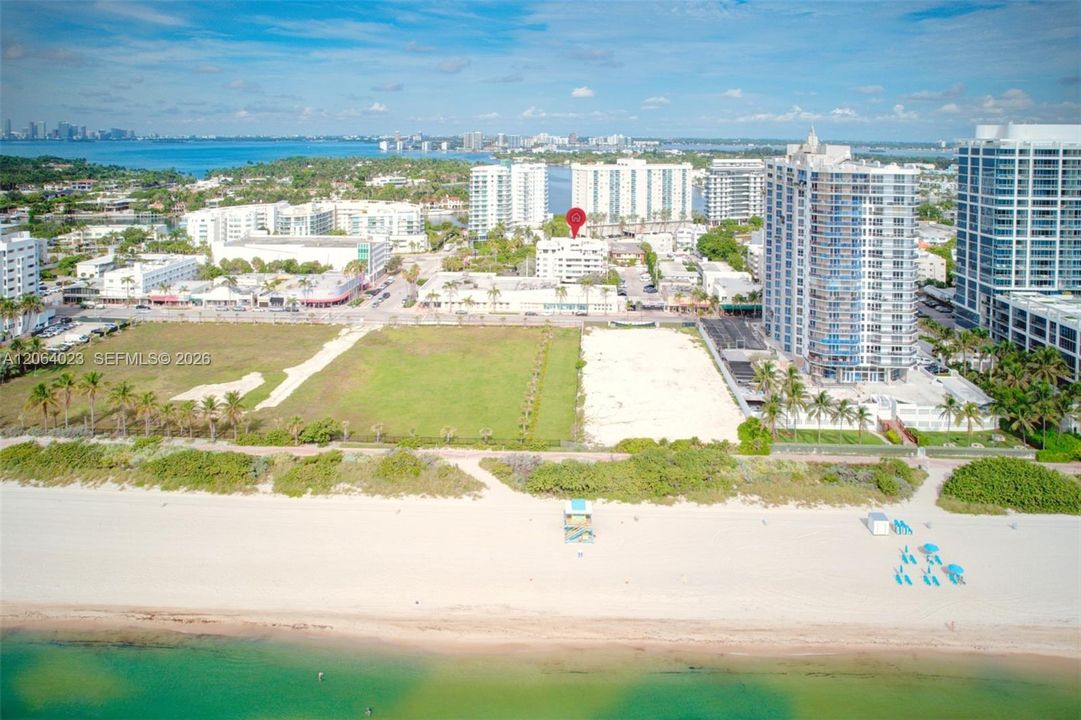 Active With Contract: $3,400 (2 beds, 2 baths, 1022 Square Feet)