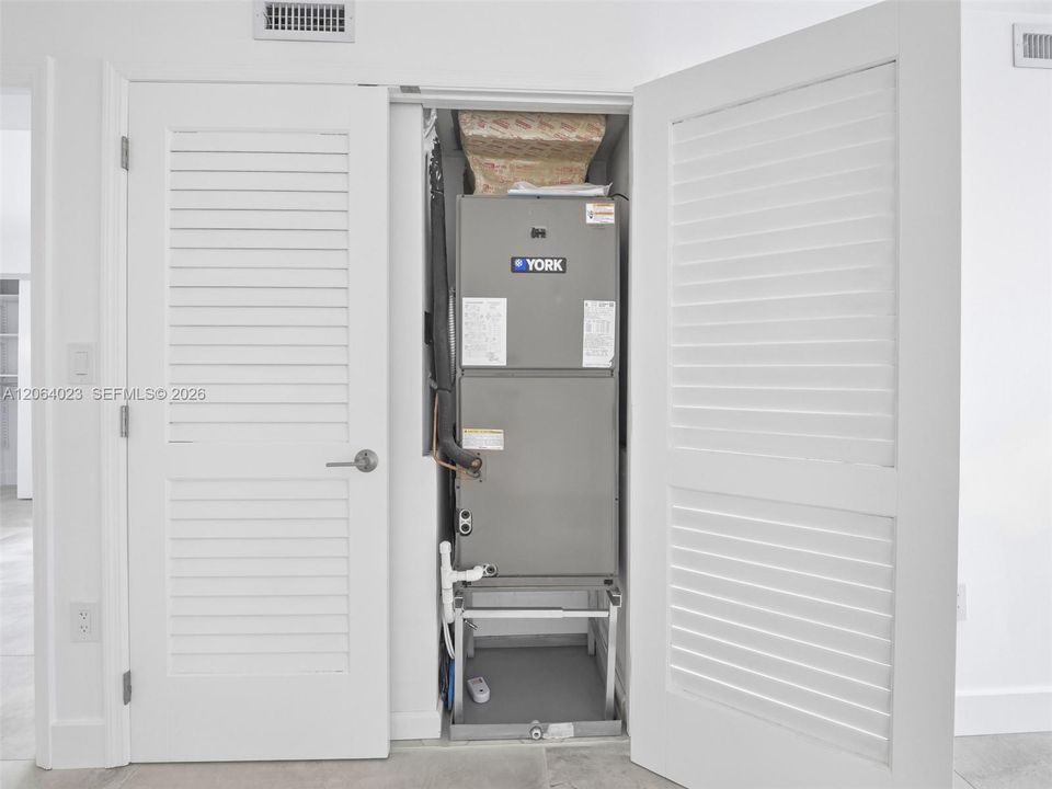 NEW A/C UNIT