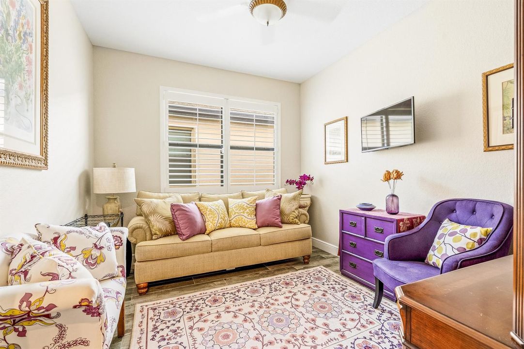 1653 Willows Square-7_02