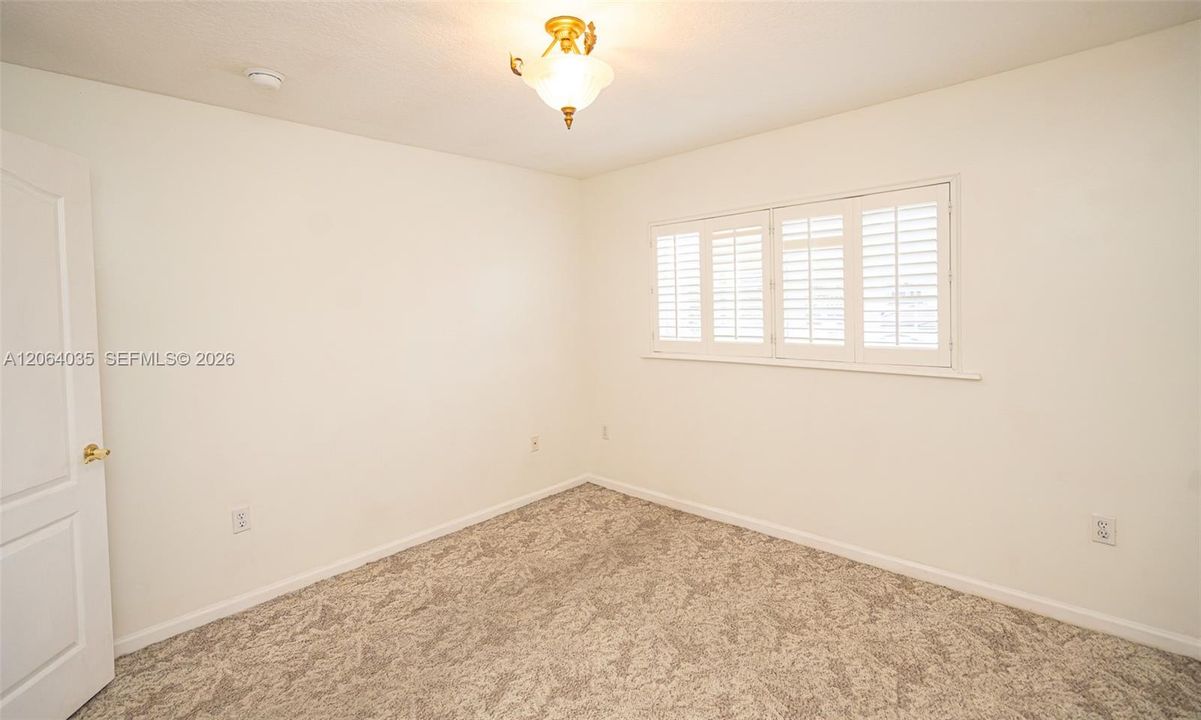 For Sale: $485,000 (3 beds, 2 baths, 1804 Square Feet)