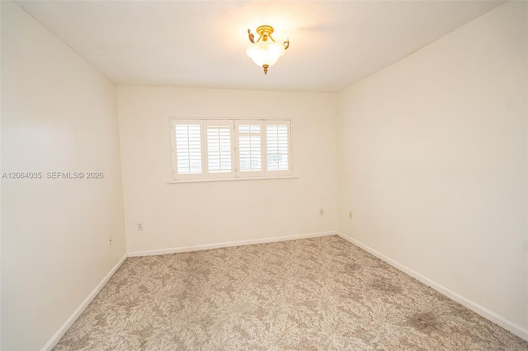 For Sale: $485,000 (3 beds, 2 baths, 1804 Square Feet)
