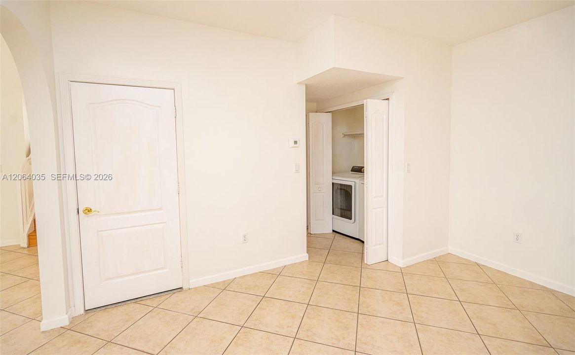 For Sale: $485,000 (3 beds, 2 baths, 1804 Square Feet)