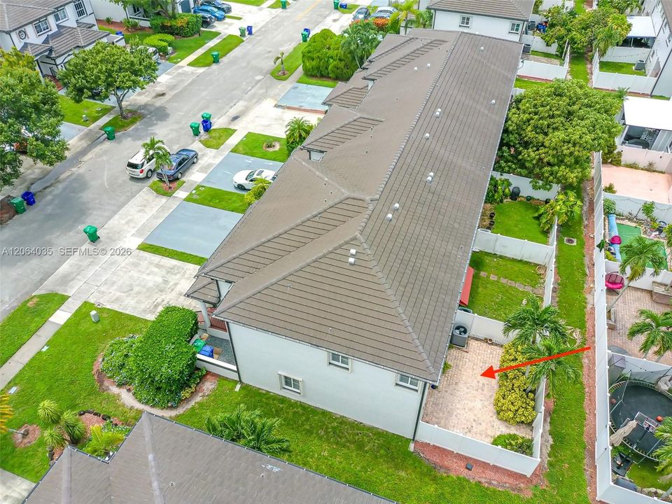 For Sale: $485,000 (3 beds, 2 baths, 1804 Square Feet)