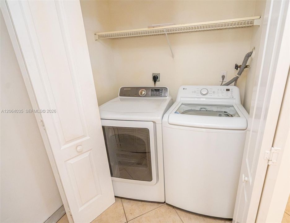 For Sale: $485,000 (3 beds, 2 baths, 1804 Square Feet)