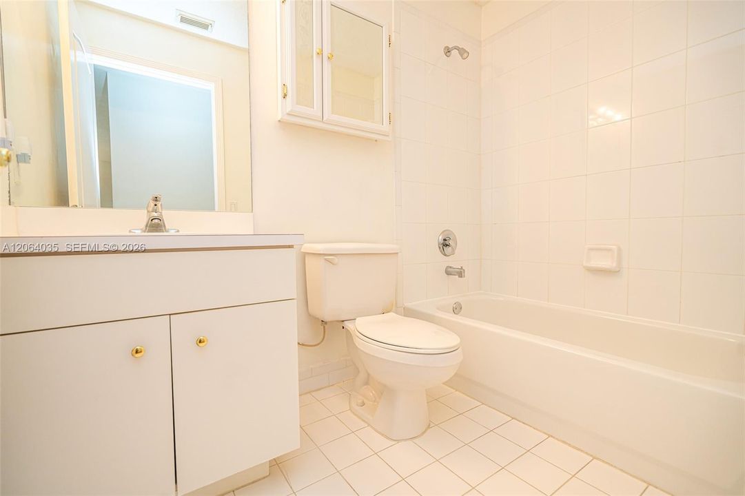For Sale: $485,000 (3 beds, 2 baths, 1804 Square Feet)