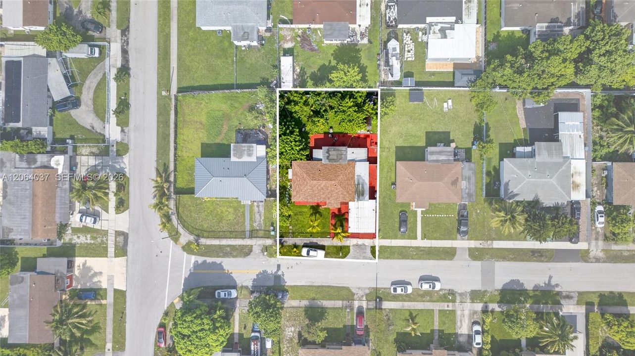 For Sale: $529,000 (4 beds, 3 baths, 1459 Square Feet)