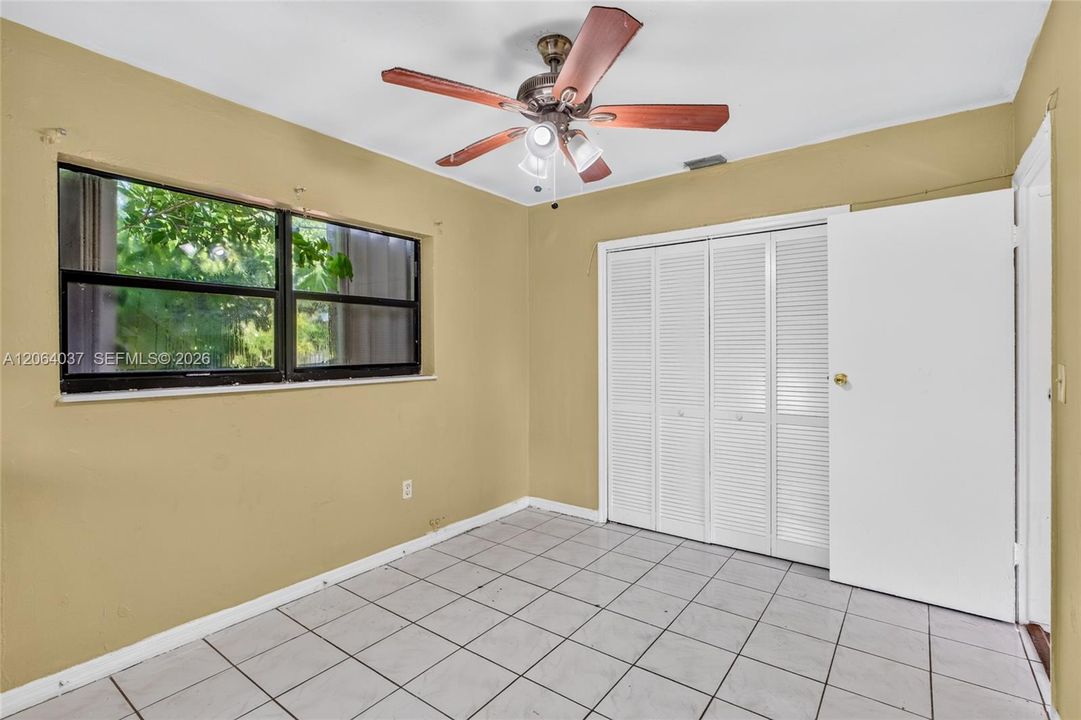 For Sale: $529,000 (4 beds, 3 baths, 1459 Square Feet)