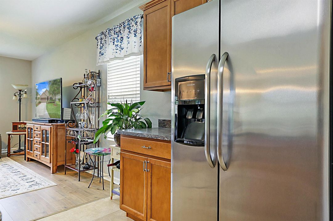 3380 Rockport St SW -11