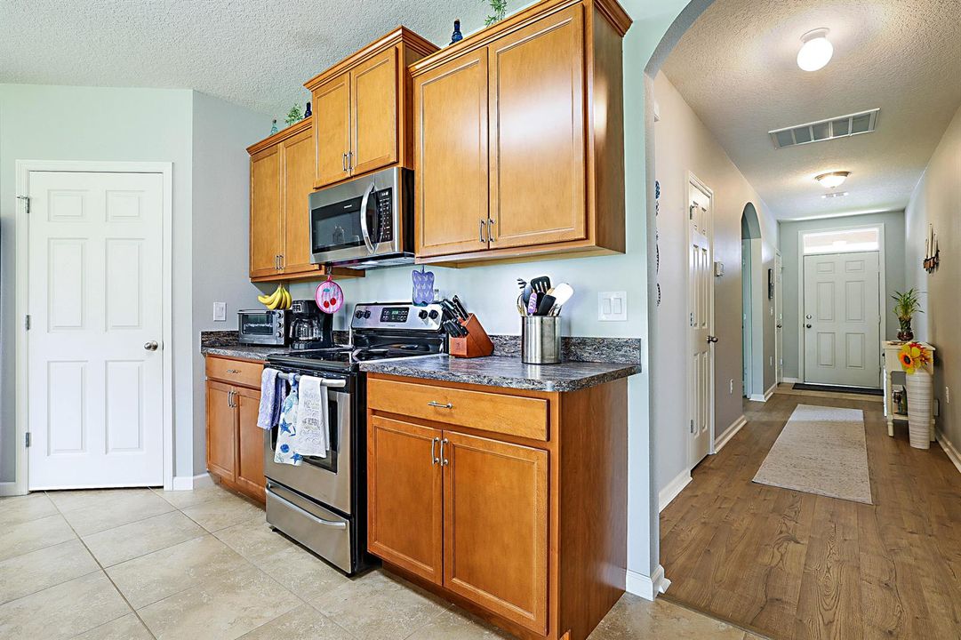 3380 Rockport St SW -12