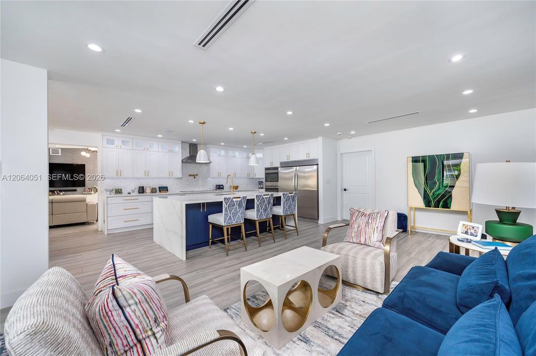 For Sale: $1,998,000 (3 beds, 3 baths, 2002 Square Feet)