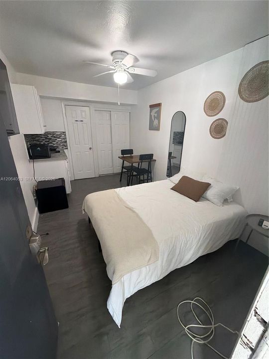 For Rent: $1,100 (0 beds, 1 baths, 0 Square Feet)