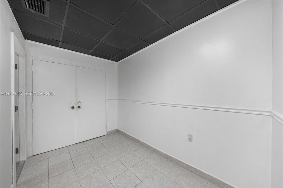 For Rent: $900 (0 beds, 0 baths, 0 Square Feet)