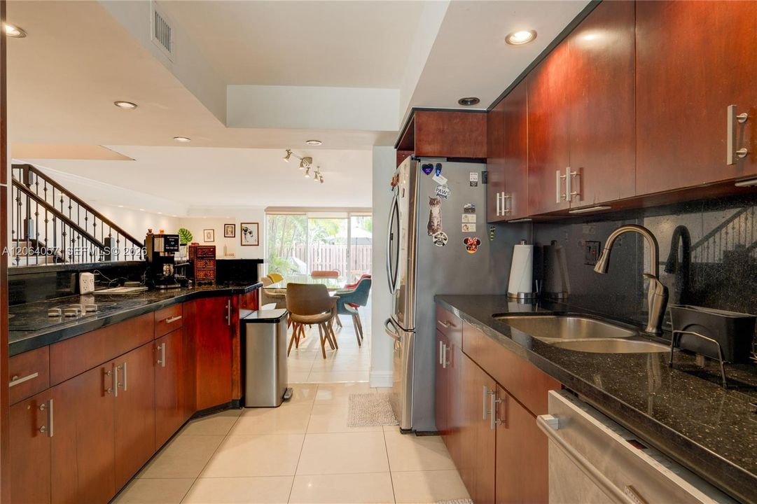 For Sale: $599,000 (3 beds, 2 baths, 2083 Square Feet)