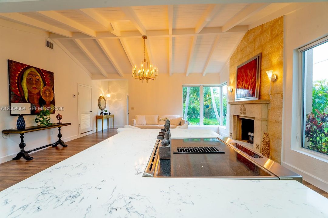 For Sale: $1,590,000 (4 beds, 4 baths, 1845 Square Feet)