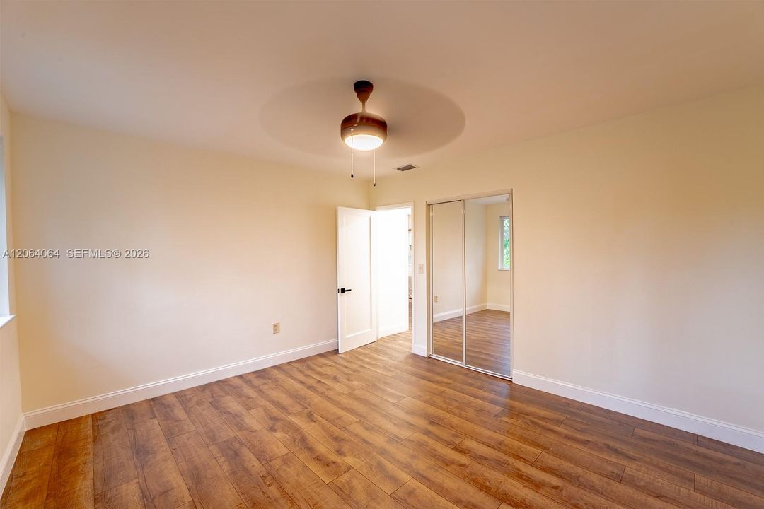 For Sale: $1,590,000 (4 beds, 4 baths, 1845 Square Feet)