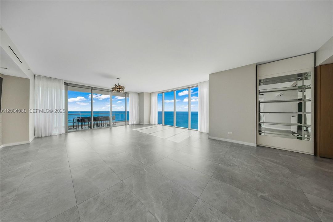 For Sale: $6,900,000 (5 beds, 5 baths, 3625 Square Feet)