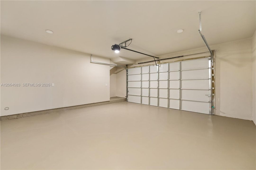 For Sale: $2,790,000 (4 beds, 5 baths, 2883 Square Feet)