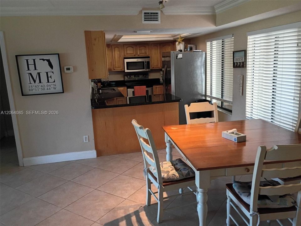En Venta: $315,000 (2 camas, 2 baños, 1184 Pies cuadrados)