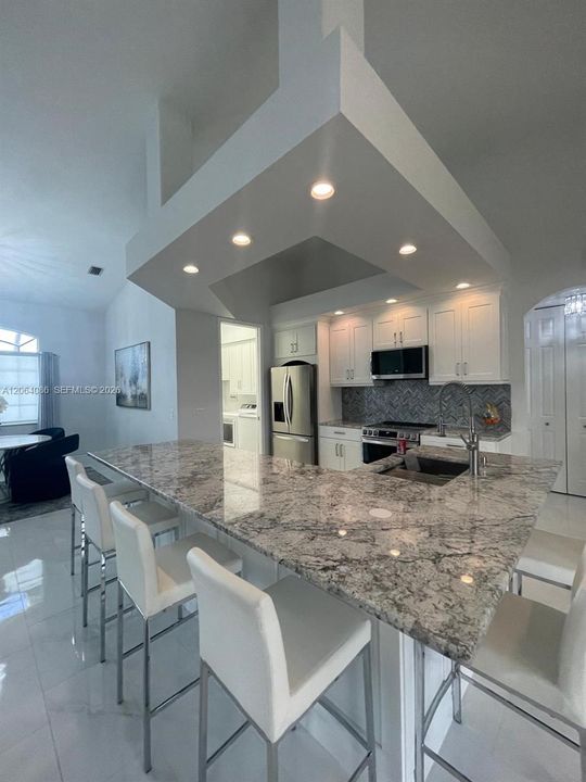 На продажу: $577,999 (3 спален, 2 ванн, 0 Квадратных фут)