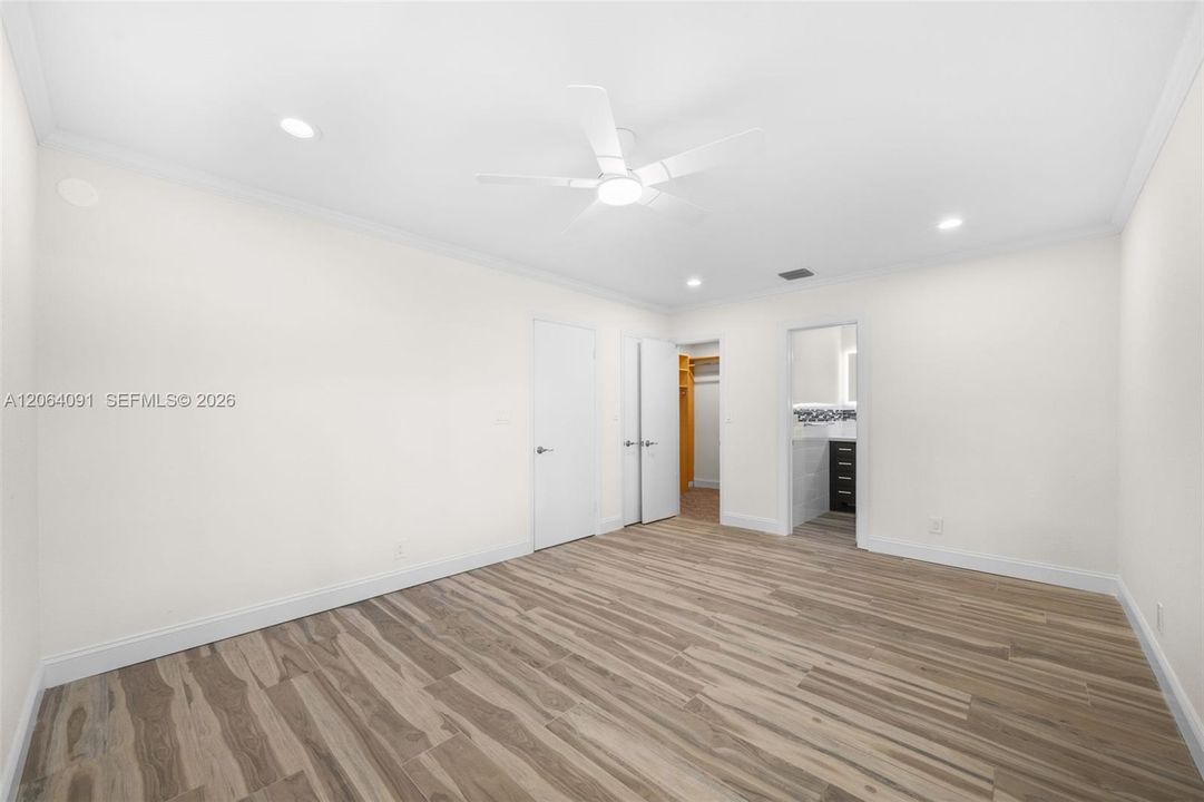 Active With Contract: $799,900 (3 beds, 2 baths, 1900 Square Feet)