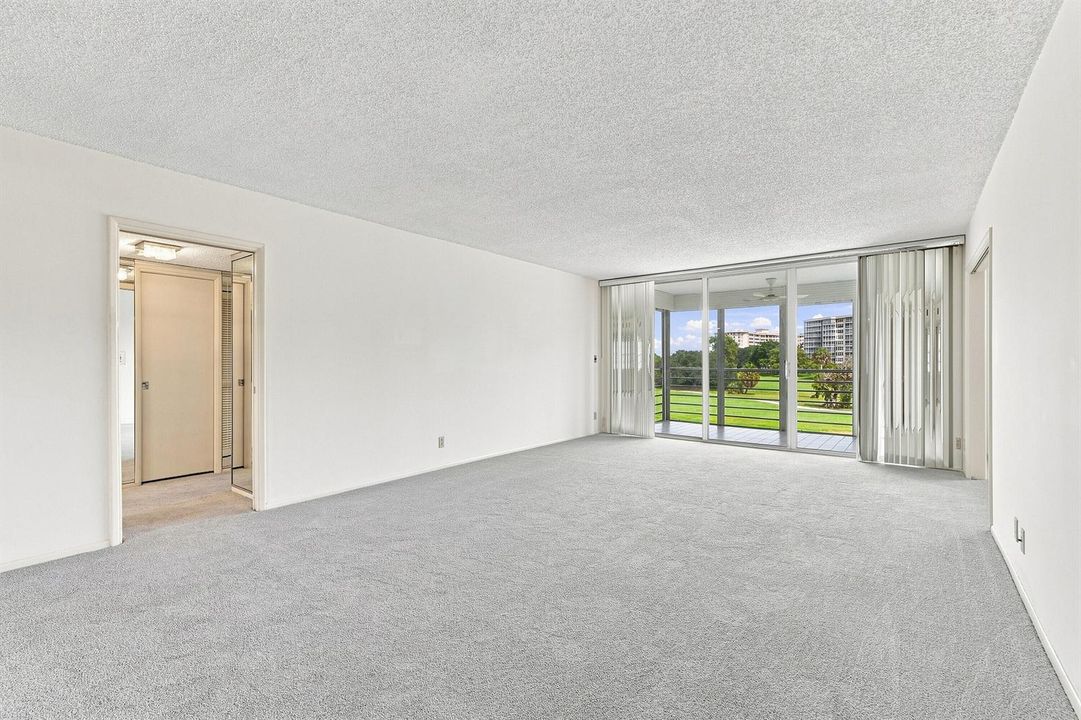 16_living room