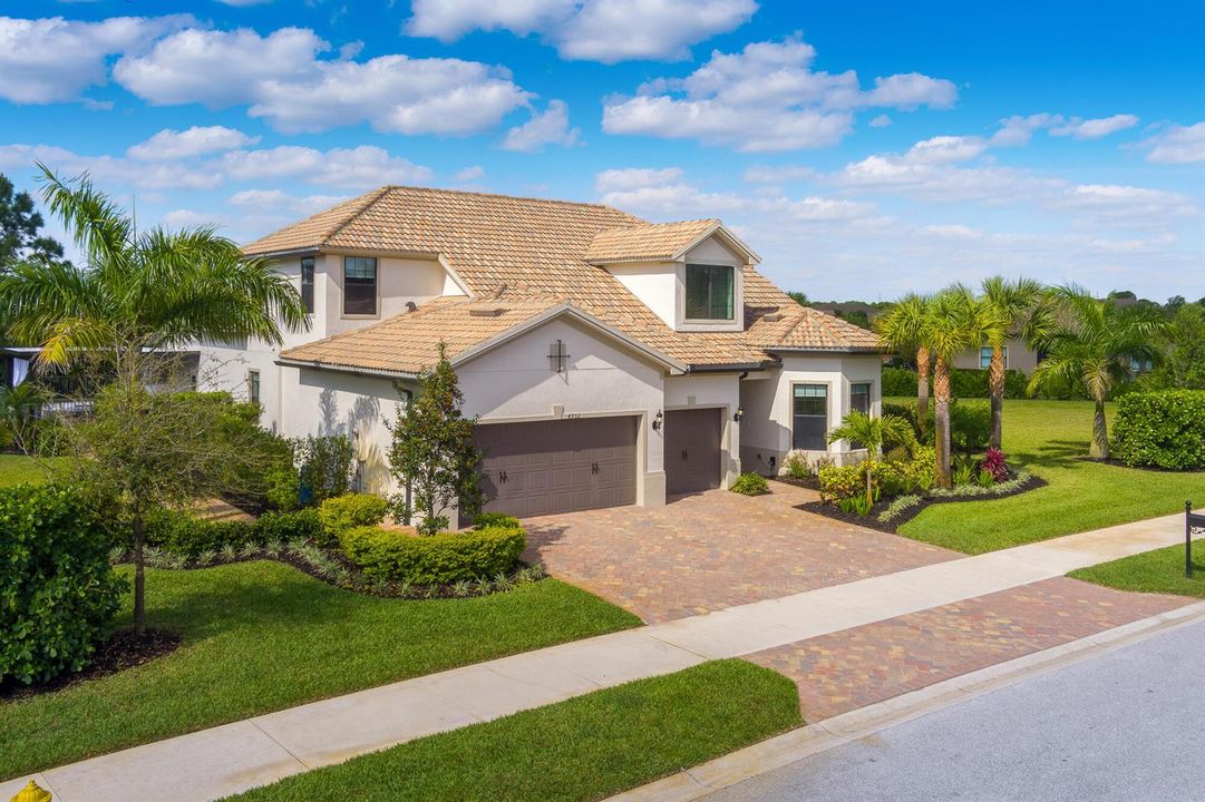4952 SW Sensation St, Palm City, FL 3499