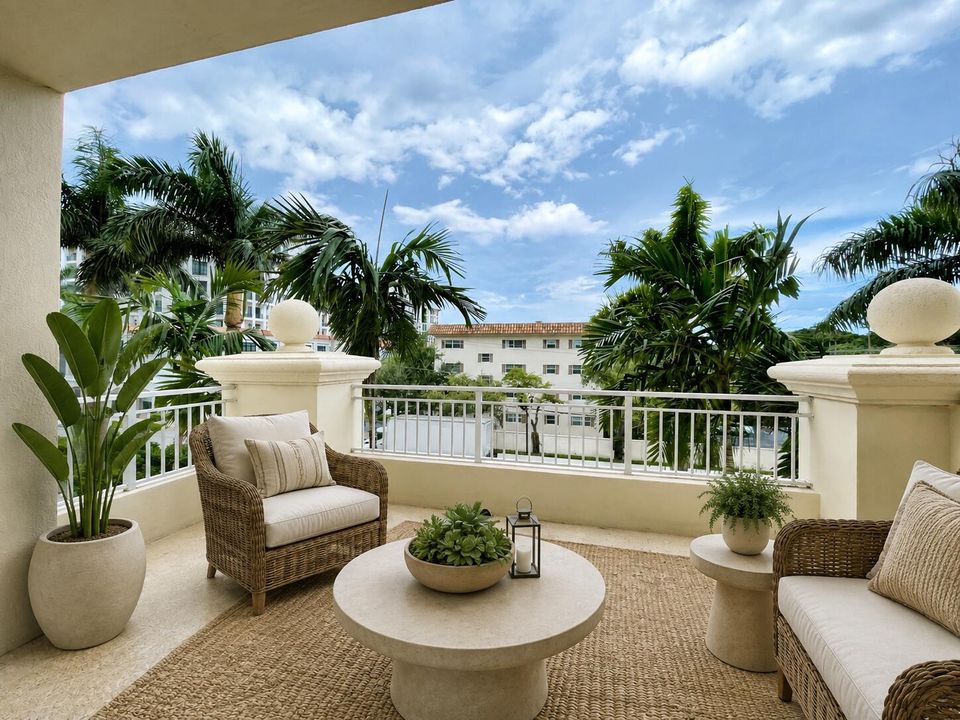 Oversized Terrace