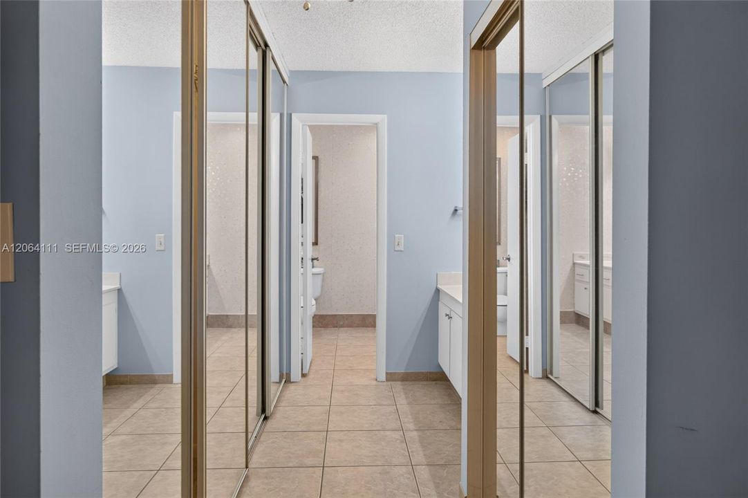 For Sale: $599,000 (4 beds, 2 baths, 2071 Square Feet)