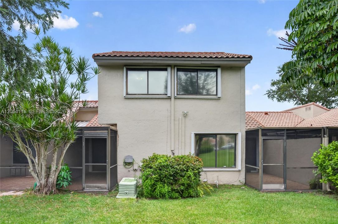 For Sale: $599,000 (4 beds, 2 baths, 2071 Square Feet)