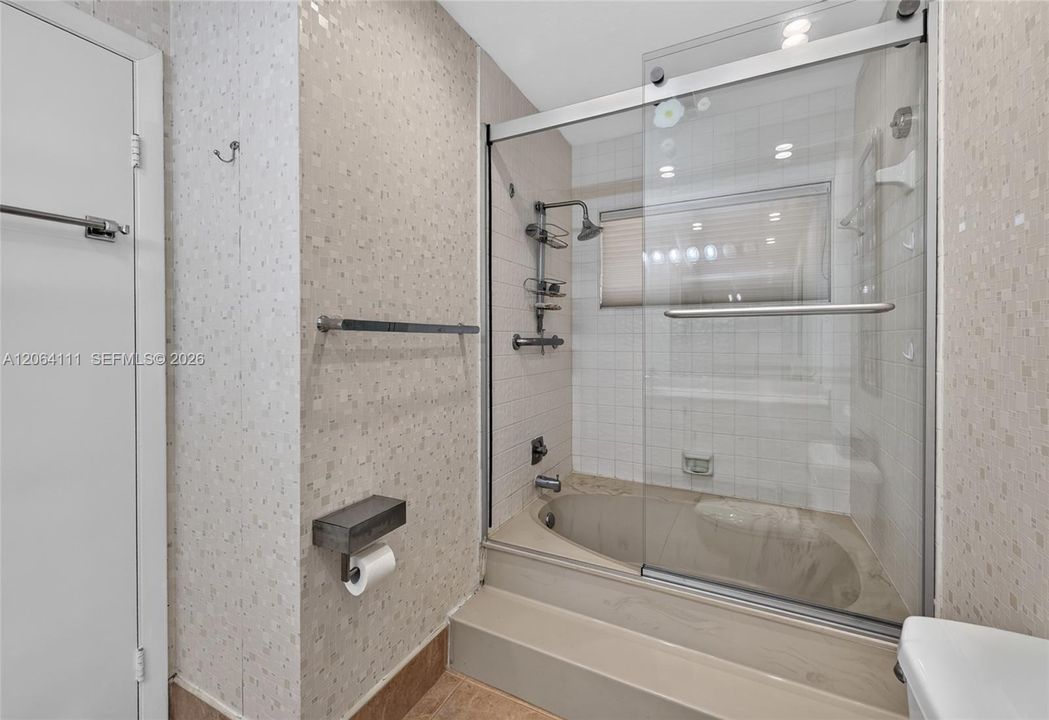 For Sale: $599,000 (4 beds, 2 baths, 2071 Square Feet)