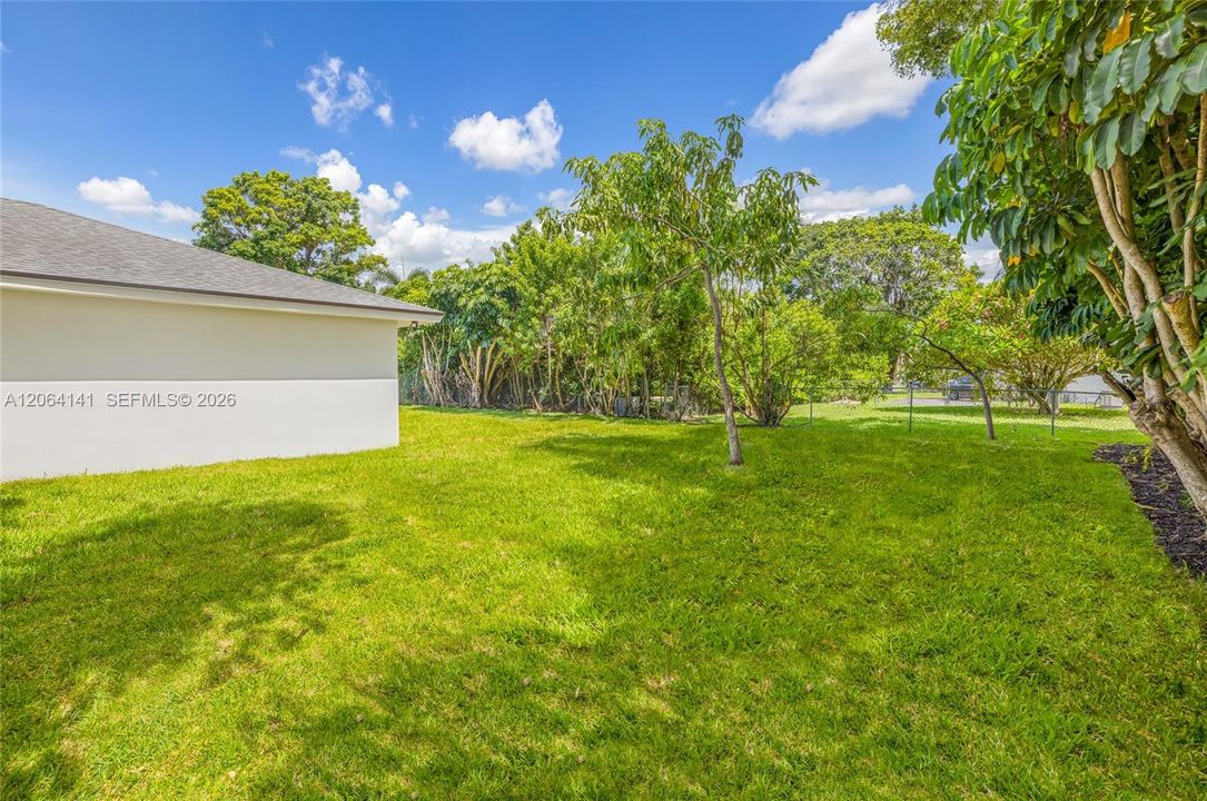 For Sale: $1,345,000 (4 beds, 3 baths, 2379 Square Feet)