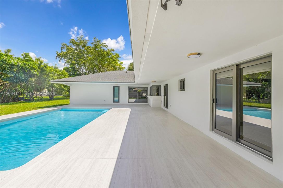 For Sale: $1,345,000 (4 beds, 3 baths, 2379 Square Feet)